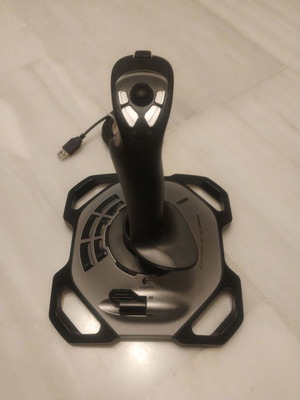 Joystick Logitech Extreme 3D Pro like new
