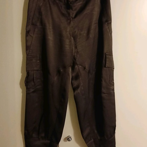 Cargo pants brown like new, medium size, satin fabric
