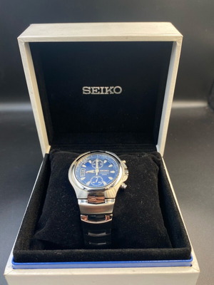 Seiko Chronograph 100M men's watch, blue dial