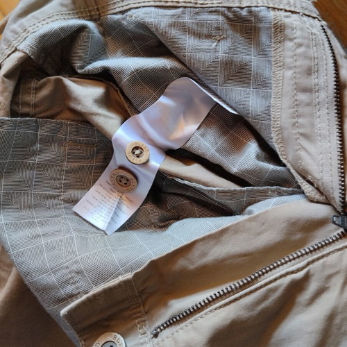 Blend men's pants size 32/33 beige new, wide fit