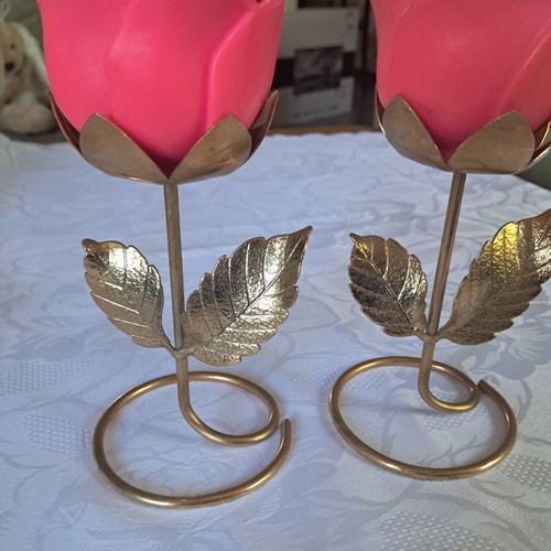 Avon vintage rose candle holder set with candles from 1970, like new