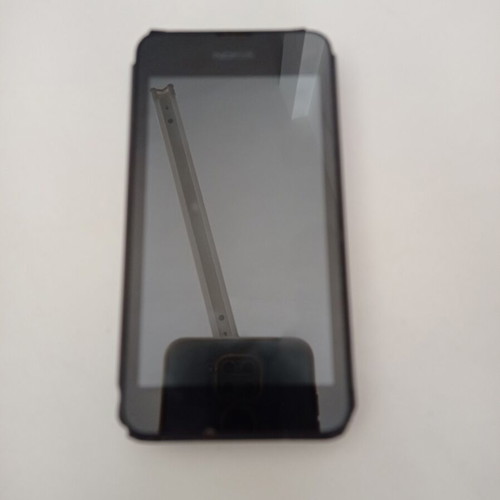 Nokia cell phone used with broken corners