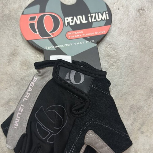 Cycling gloves new, short, sizes L and XL, black/grey and black/red