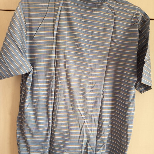 Men's shirt large size like new, multicolor