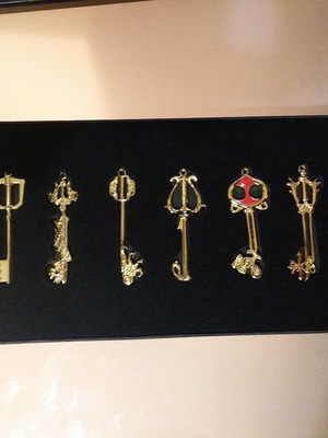 Kingdom Hearts συλλεκτική κασετίνα Keyblades 8 τεμαχίων, σαν καινούργιο