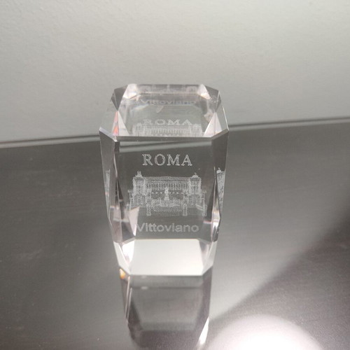 Decorative glass 3D Vittorio Emanuele II National Monument like new