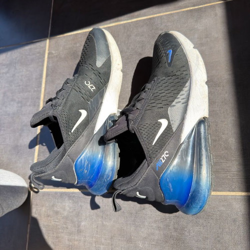Nike Air Max 270 sports shoes used, size 40, black