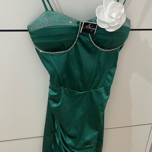 Green dress brand new