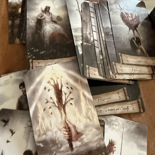 Heaven and Earth Tarot cards
