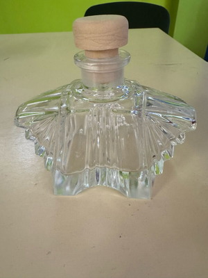 Beautiful bottle like new