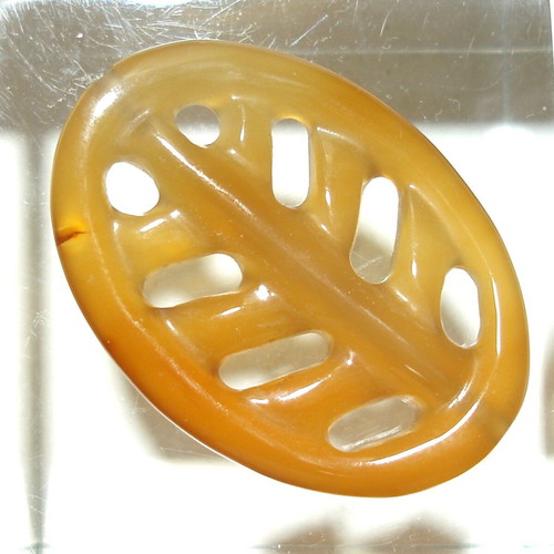 Mineral Carnelian pierced 46x33 mm 62 ct like new
