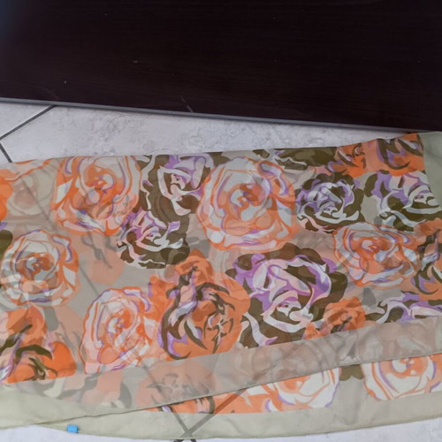 Small scarf/handkerchief used, multicolored orange