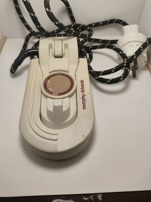 Morphy Williams travel iron used, vintage