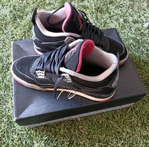 Jordan 4 Bred 2019