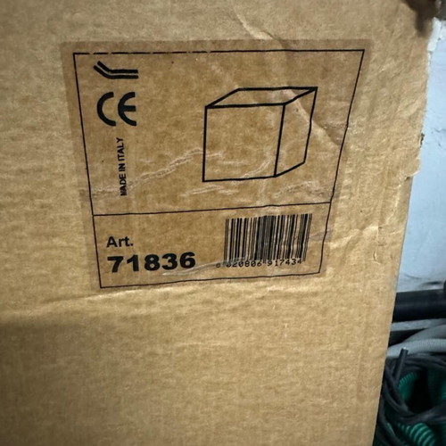 Linea Light Box floor lamps like new, set of 9 cubes 45cm