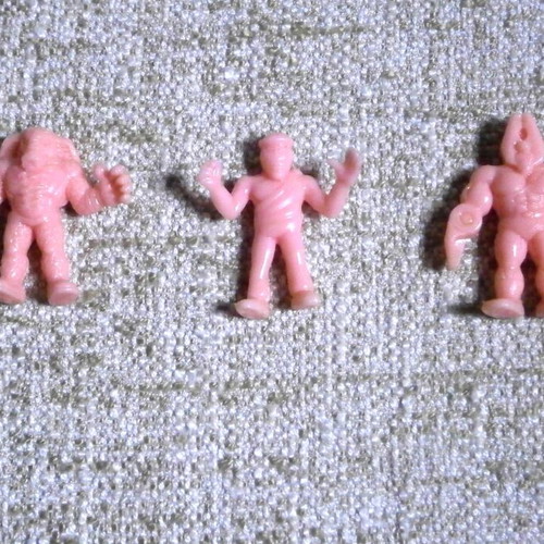 Exogini alien figures new, pack of 16 vintage