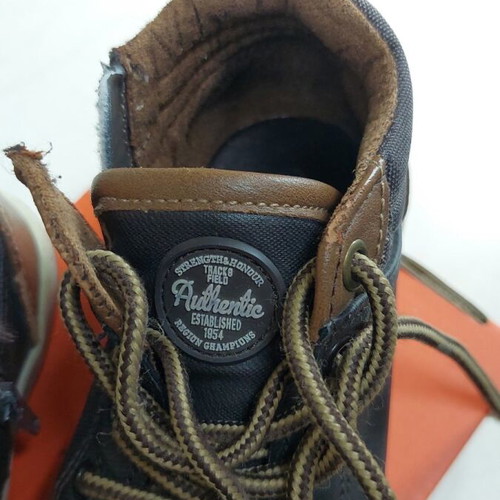 Children's shoes like new, three pairs