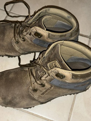 CAT hiking boots, beige, size 43