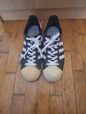 Adidas shoes used, size 40.5