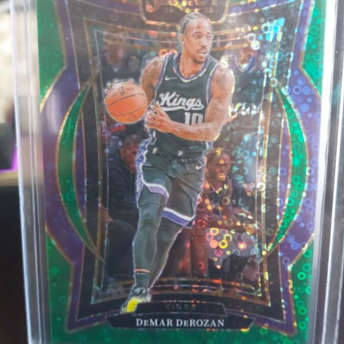 DeMar DeRozan Panini Select NBA card 2024-2025