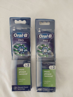 Oral B Pro toothbrush heads new, pack of 4