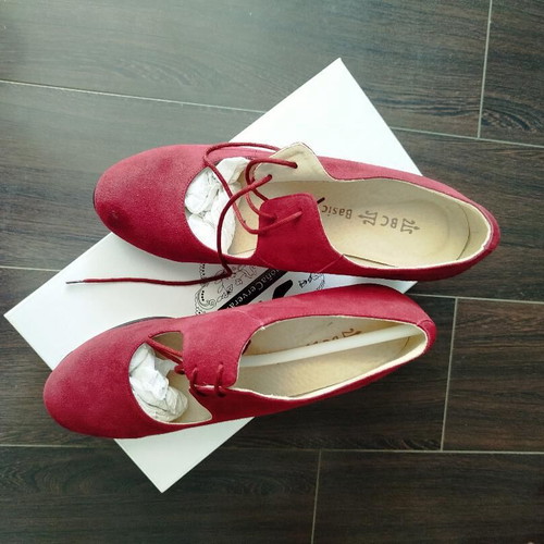 Flamenco dance shoes, size 39, red