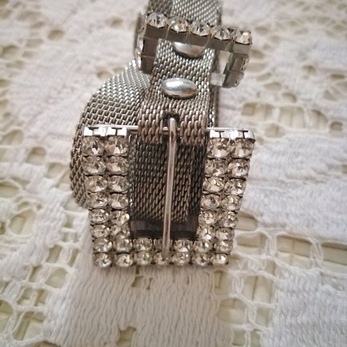 Metal belt with zircon like new, silver color, length 100cm