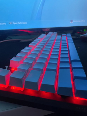 Corsair K70 keyboard like new with custom blue keys and led