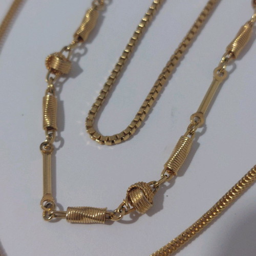 Set of stainless steel gold-plated unisex chains like new