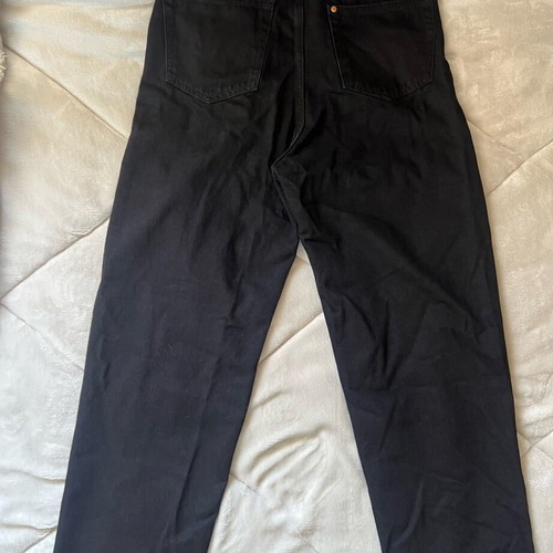 H&M loose fit black jeans like new W30/32