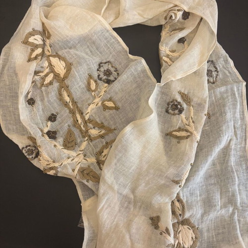 Massimo Dutti Linen Scarf with Embroidery new, beige and gold