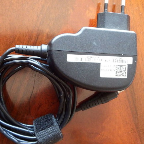 Dell Inspiron power adapter (WA-30A19G) used, 19V-1.58A