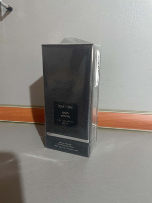 Tom Ford Oud Wood Eau de Parfum 100 ml new