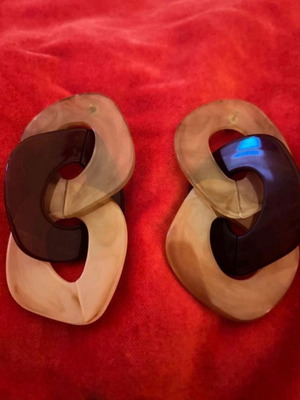 Long earrings new, beige and brown