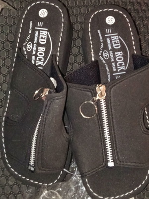 RedRock platform sandals new, black, size 37