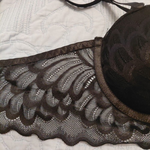 Black Lace Bralette Longline Bra new, size 80B with gift