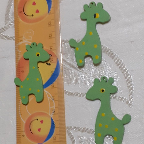 Wooden craft animals set of 21, like new