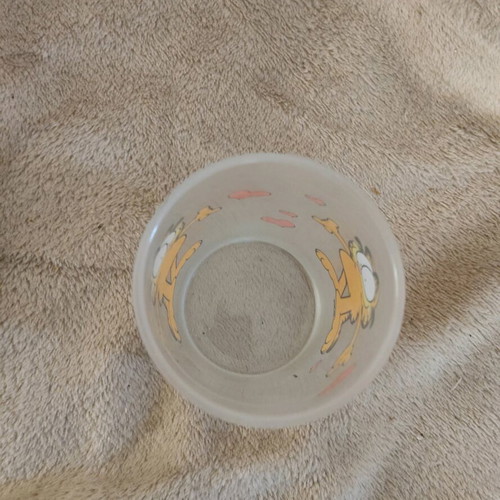 Garfield glass like new, height 11.5cm, diameter 6.5cm
