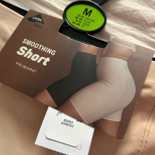 Primark Smoothing Shapewear Shorts M new, beige