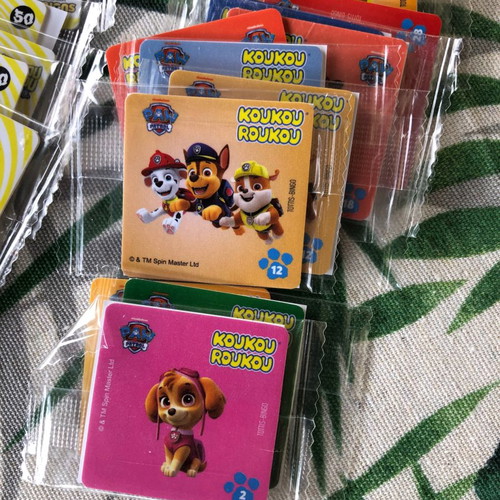 Κουκουρουκου αυτοκόλλητα Minions και Paw Patrol, πακέτο 13 τεμάχια καινούργια
