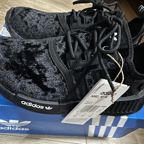 Adidas velvet sneakers size 38, new