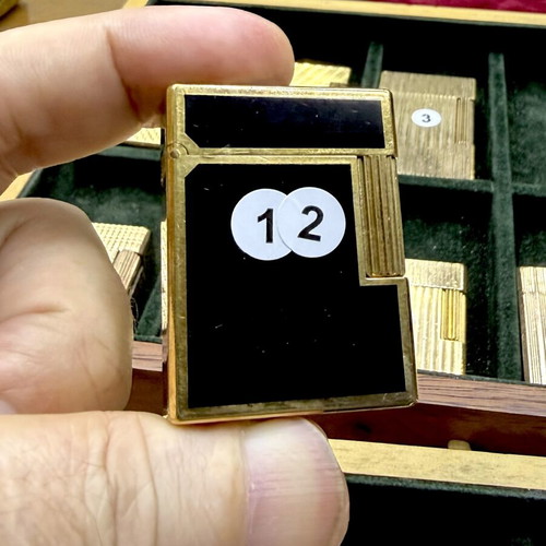 DuPont N12 lighter with Chinese lacquer, like new