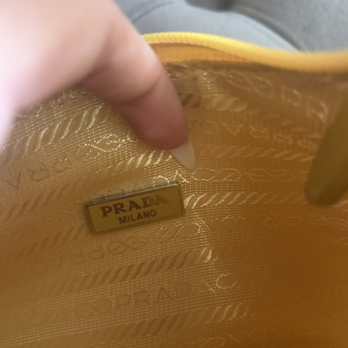 Prada Re Edition bag, yellow, rare colour, authentic