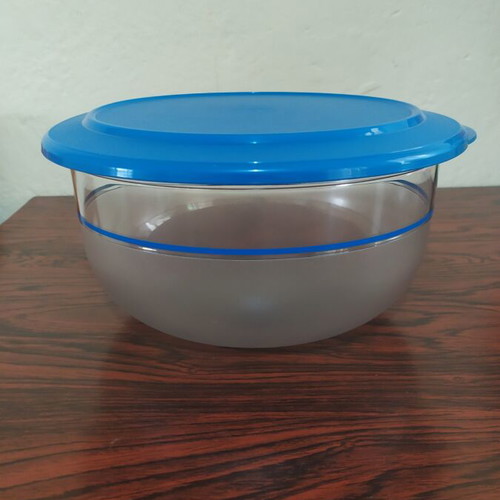 Tupperware bowl 2.1L, new