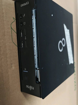 Fujitsu q556 για ανταλλακτικά