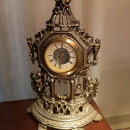 Bronze antique clock like new, functional
