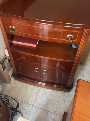 Console dresser made of solid cherry wood like new