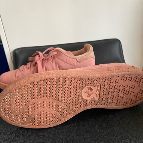 Adidas sneakers size 40 like new, pink