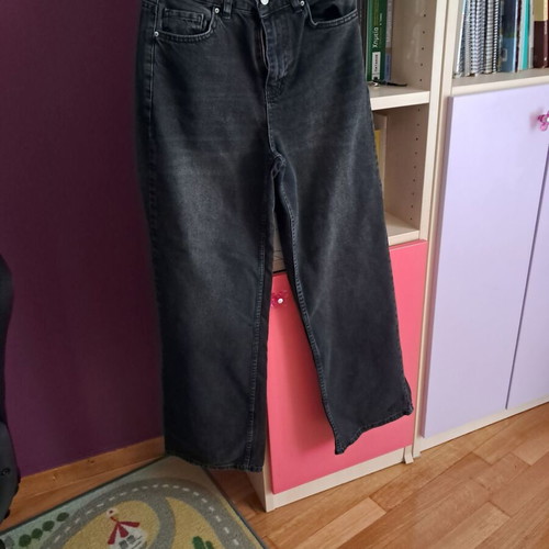 Judah Black High-Waisted Jeans Size S New