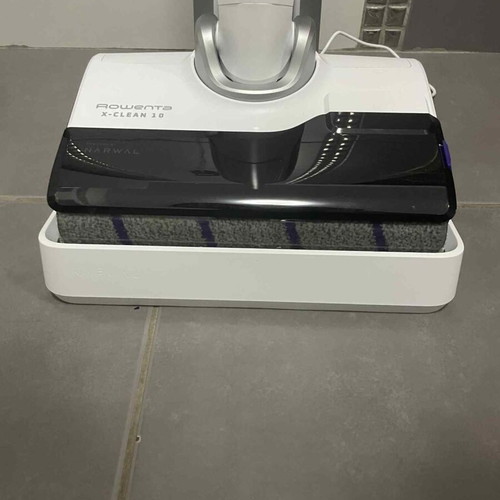 Rowenta X Clean 10 Wet & Dry stick vacuum cleaner new